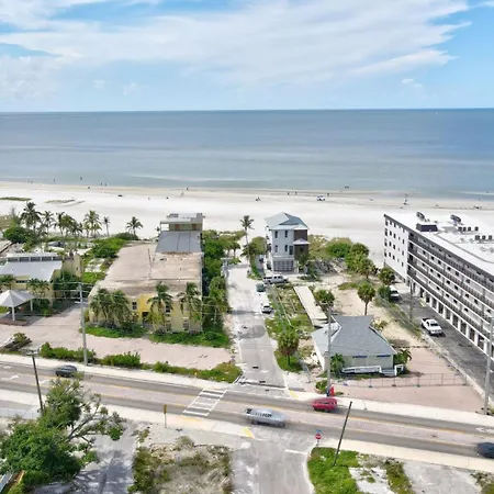 Beautiful Fort Myers Beach House